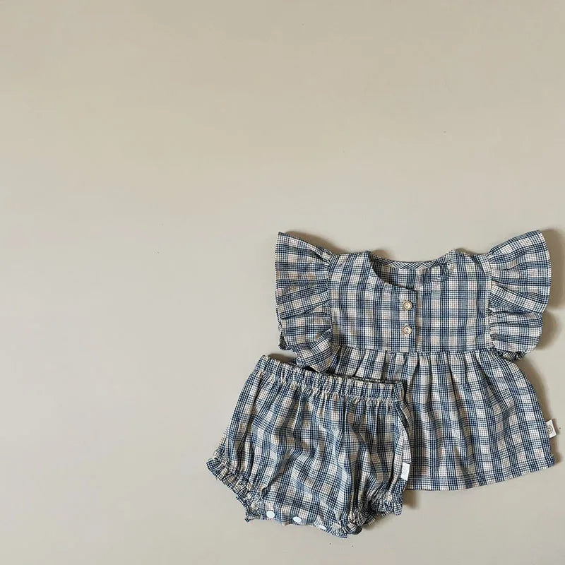 Charming Plaid Rufflee Tee and Bloomer Set for Newborns by MILANCEL