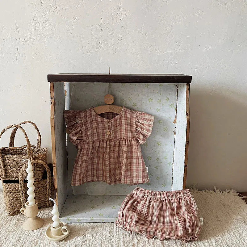 Charming Plaid Rufflee Tee and Bloomer Set for Newborns by MILANCEL