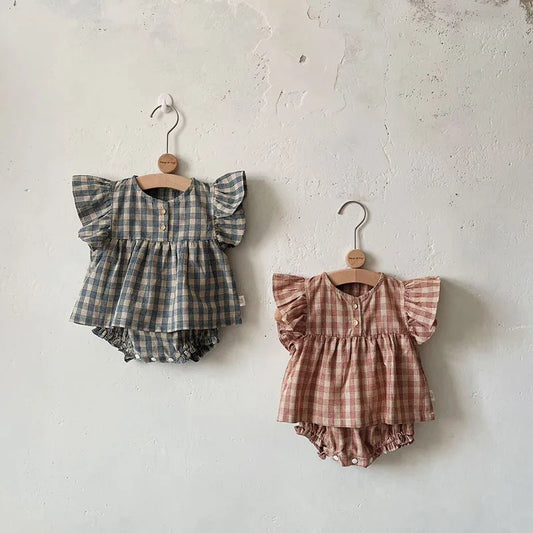 Charming Plaid Rufflee Tee and Bloomer Set for Newborns by MILANCEL